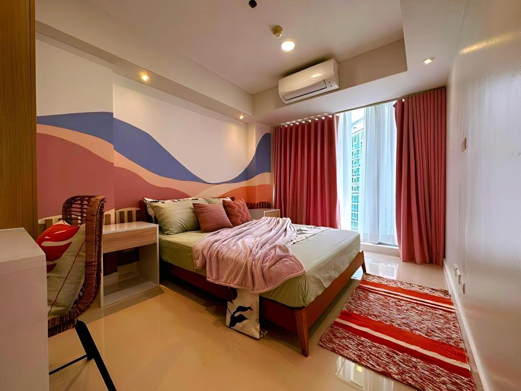 Manila Urban Resort at Azure Bagian luar foto